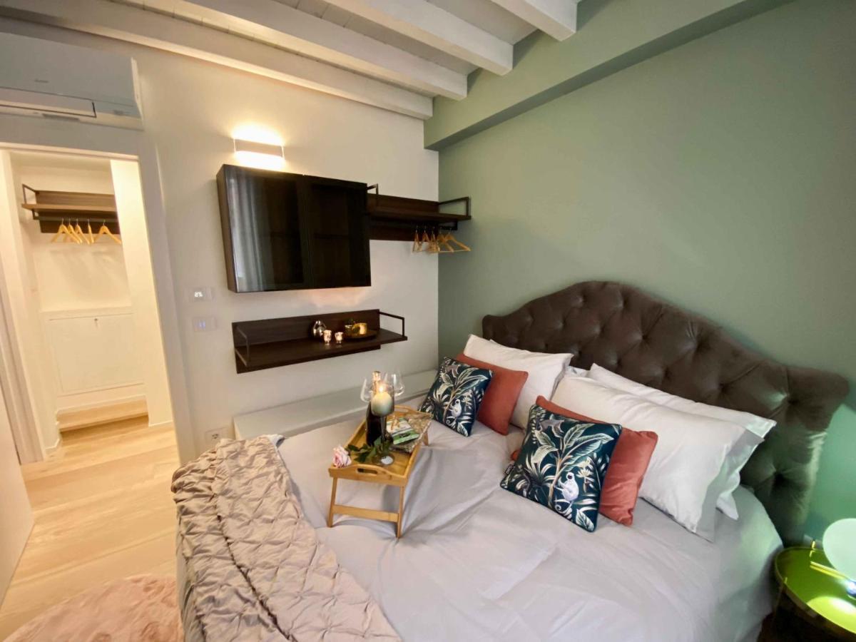 Volto Corte Farina Apartments - Luxury Lofts Верона Экстерьер фото